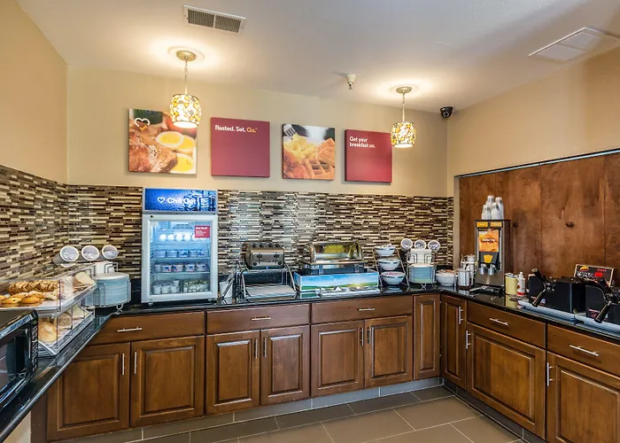 Comfort & North - Naperville 4*