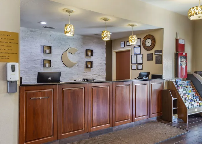 Comfort & North - Naperville Hotel Aurora