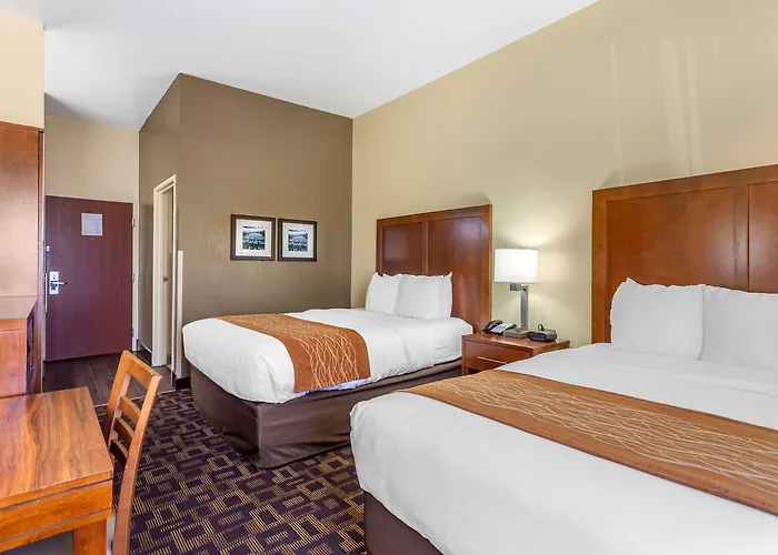 Comfort & North - Naperville 4*