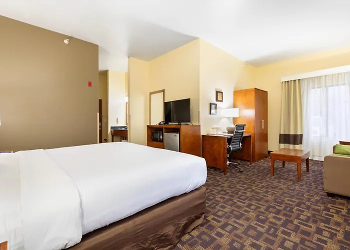 Comfort & North - Naperville Hotel Aurora